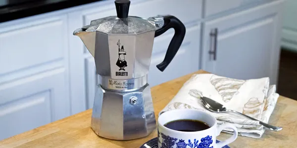 Гейзерная кофеварки или La Moka